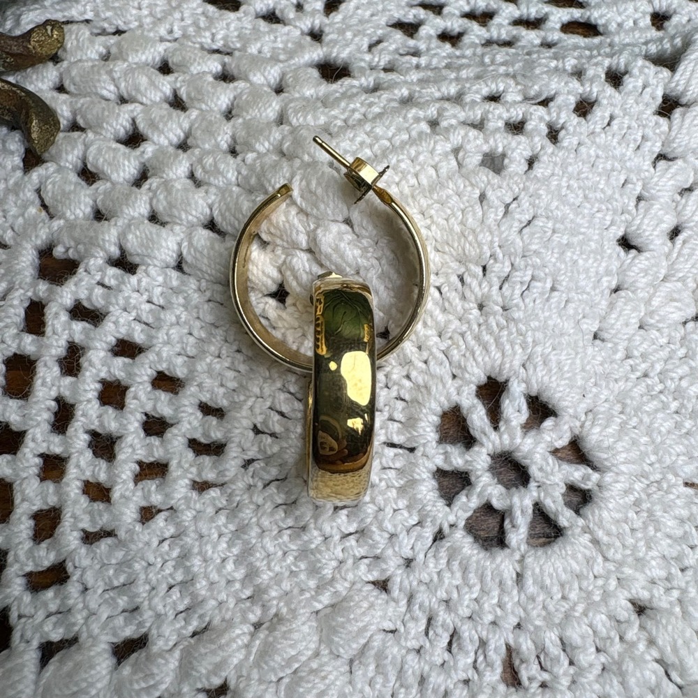 Vintage Napier Gold Tone Hoop Earrings Classic Minimalist